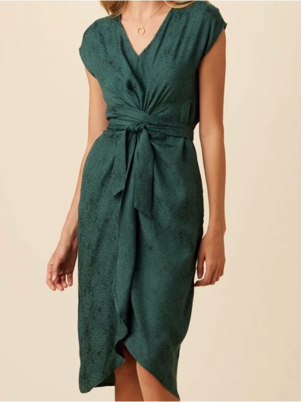 Amour Vert NWT Green Midi Dress